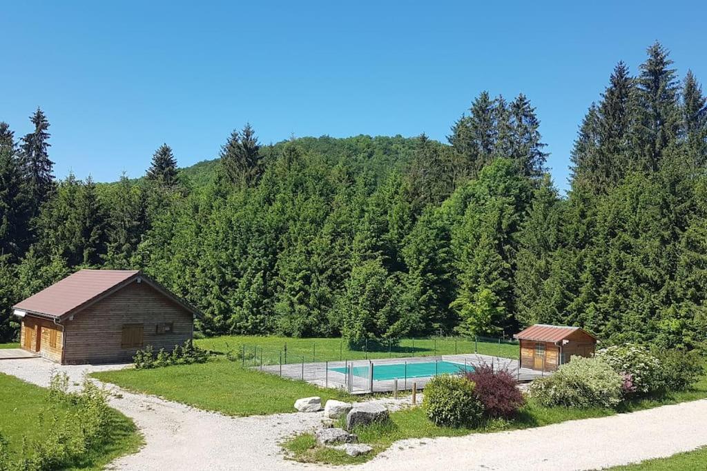Gite Jura Mina Chalet Au Milieu De La Nature Villa Ney ภายนอก รูปภาพ