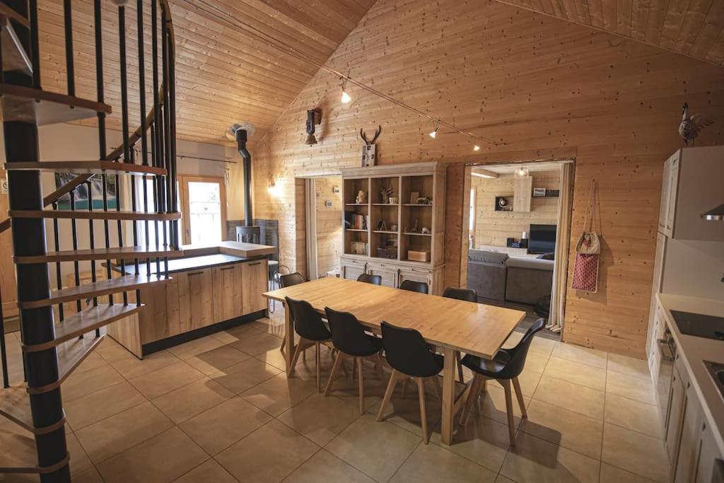 Gite Jura Mina Chalet Au Milieu De La Nature Villa Ney ภายนอก รูปภาพ