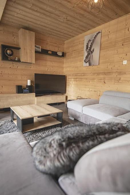Gite Jura Mina Chalet Au Milieu De La Nature Villa Ney ภายนอก รูปภาพ